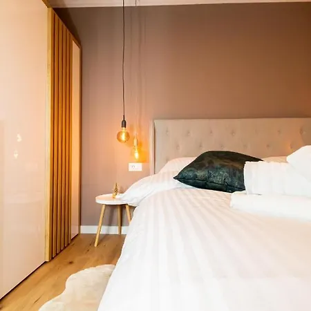 Apartment Hanna - Belle In The Heart Of The Old Town Brasov