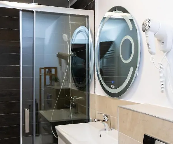 Hanna - Belle In The Heart Of The Old Town Lägenhet *